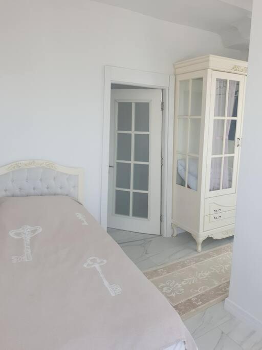 Konyaalti Plajinda Dublex Gemi Ev Appartement *